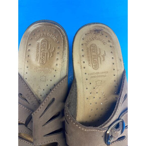 Fly Flot Italian Comfort Leather Buckle Slides Anatomic Women's Shoes Size 39 - Picture 10 of 10